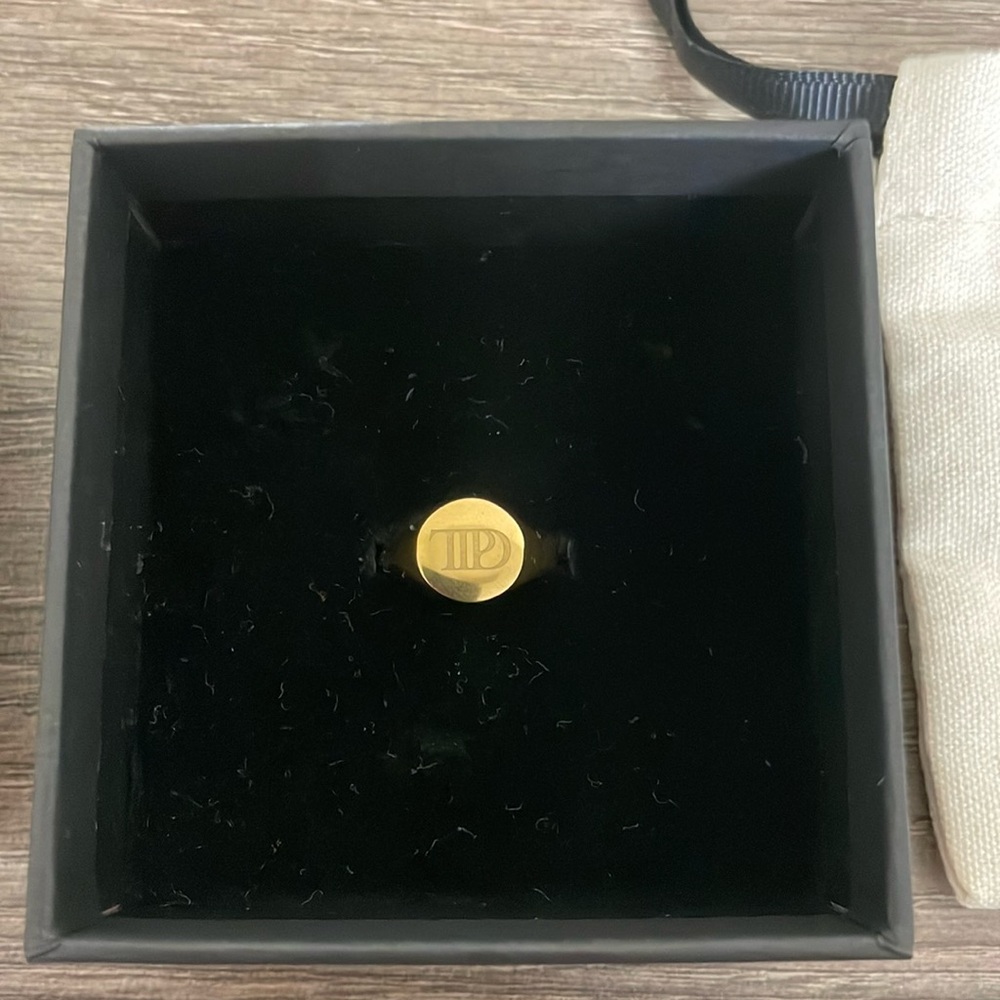 Taylor Swift TTPD Signet Ring